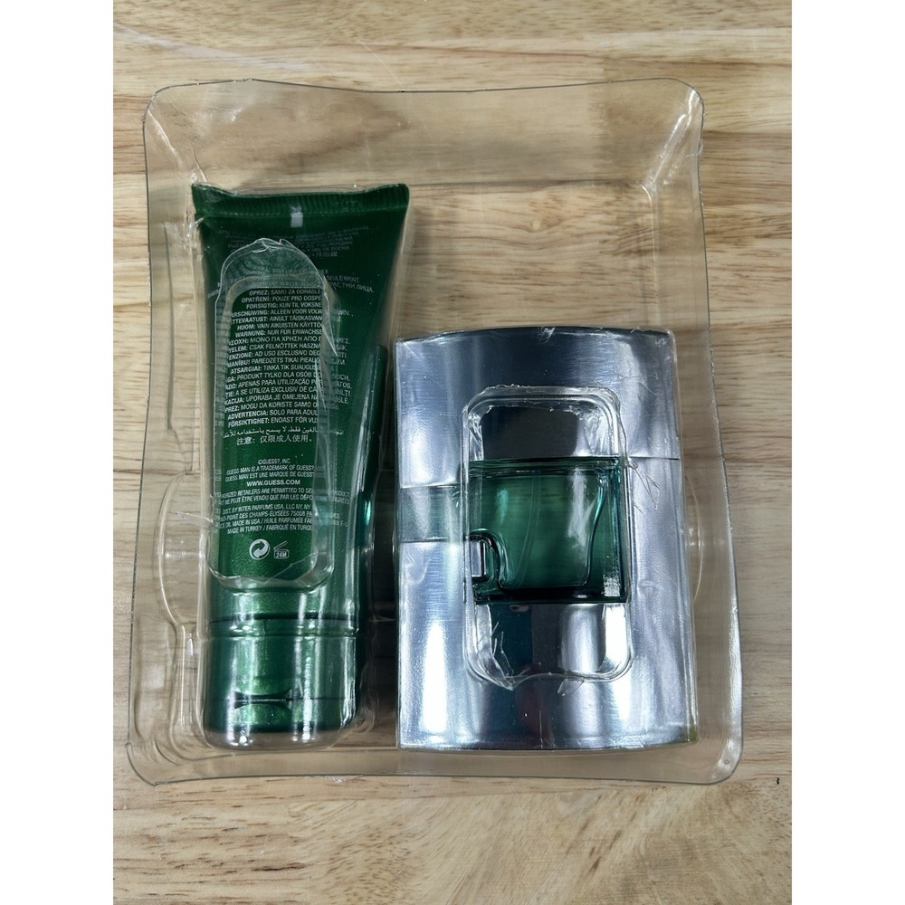 Guess Gift Set For Men Eau De Toilette Natural Spray and Shower Gel New